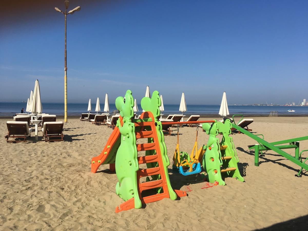 Sun&Sea Apartment Durres Bagian luar foto