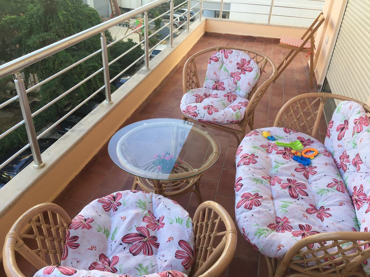 Sun&Sea Apartment Durres Bagian luar foto